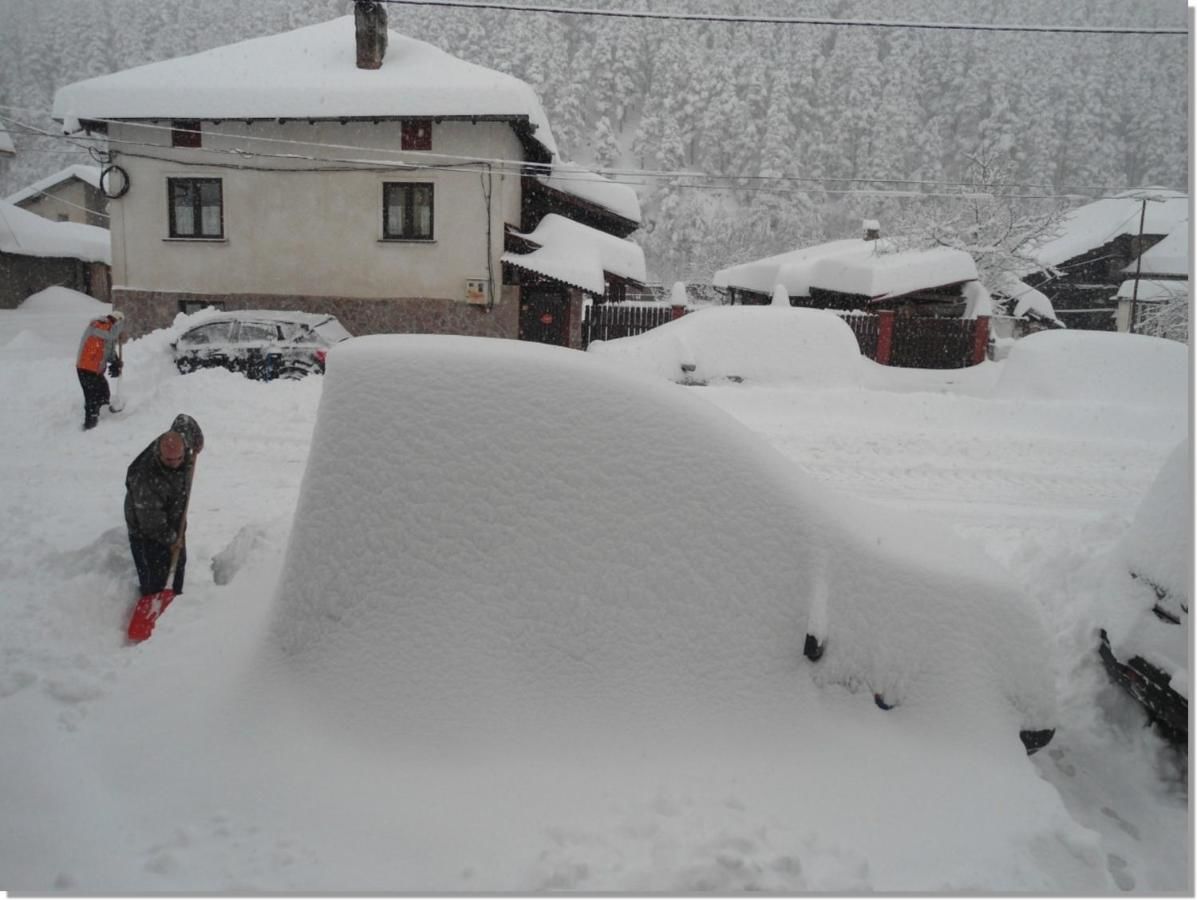 Отель Family hotel Iskar Говедарци